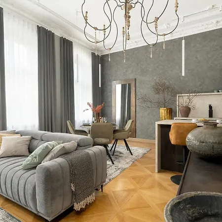 Stylowe W Centrum Poznania By Renters Апартаменты