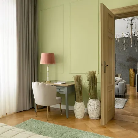 Stylowe W Centrum Poznania By Renters 포즈난